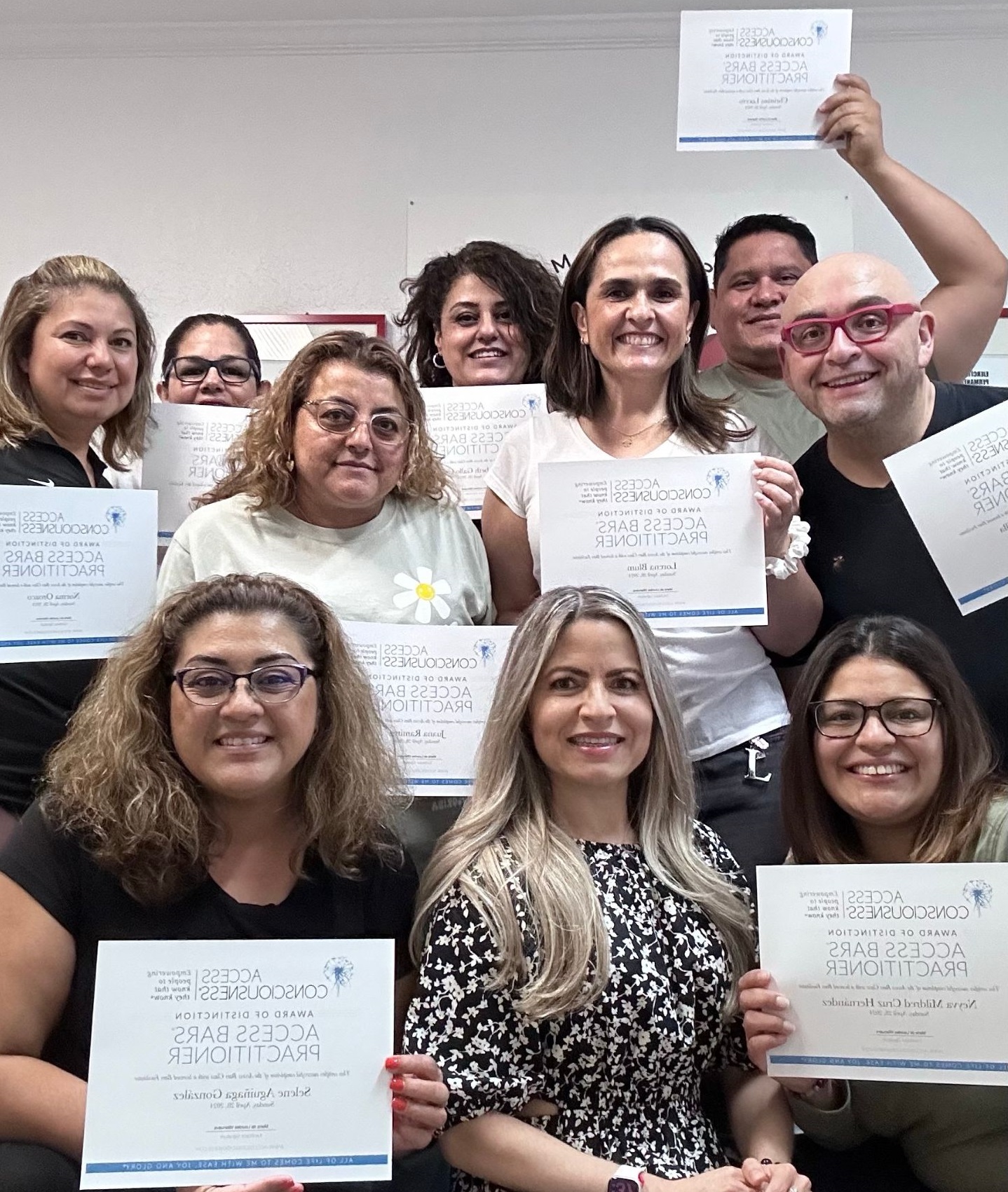 Participantes de una certificación anterior de Holístico Es Mejor